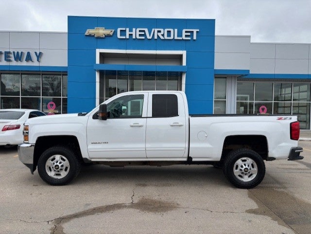 2016 Chevrolet Silverado 2500 HD LT in Summit White — front three-quarter view