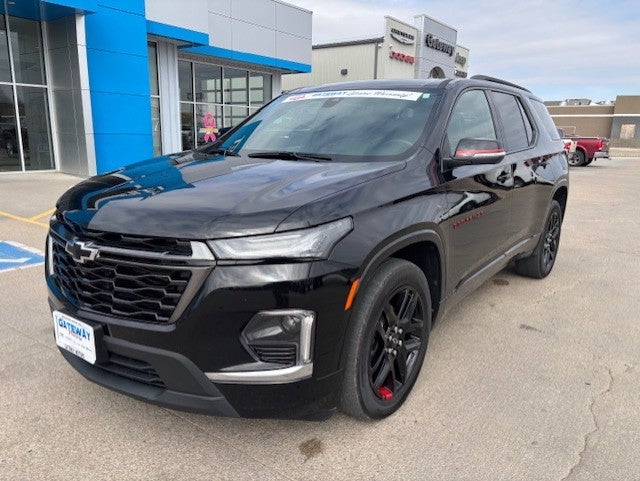 2023 Chevrolet Traverse — side profile view