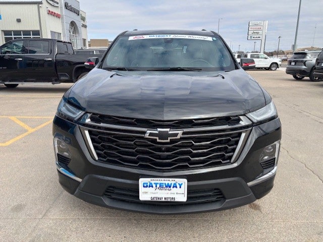 2023 Chevrolet Traverse — rear three-quarter view