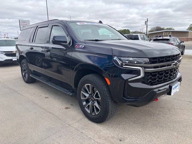 2022 Chevrolet Suburban — interior view